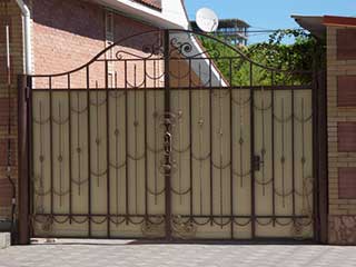 How to Deal with Common Driveway Gate Problems | Gate Repair Queens, NY